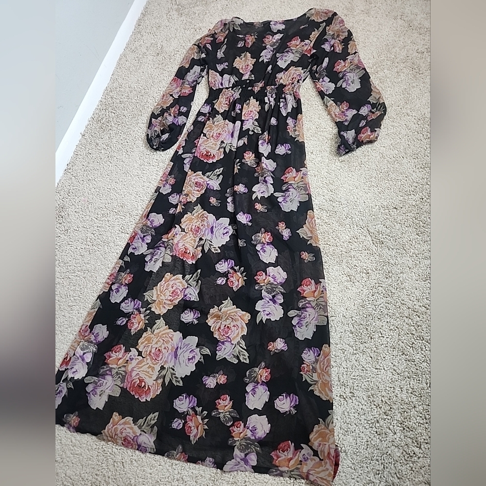 MinkPink Women's Floral Maxi Sheer Dress Black Long Sleeve Split Hem Size M - Picture 4 of 10